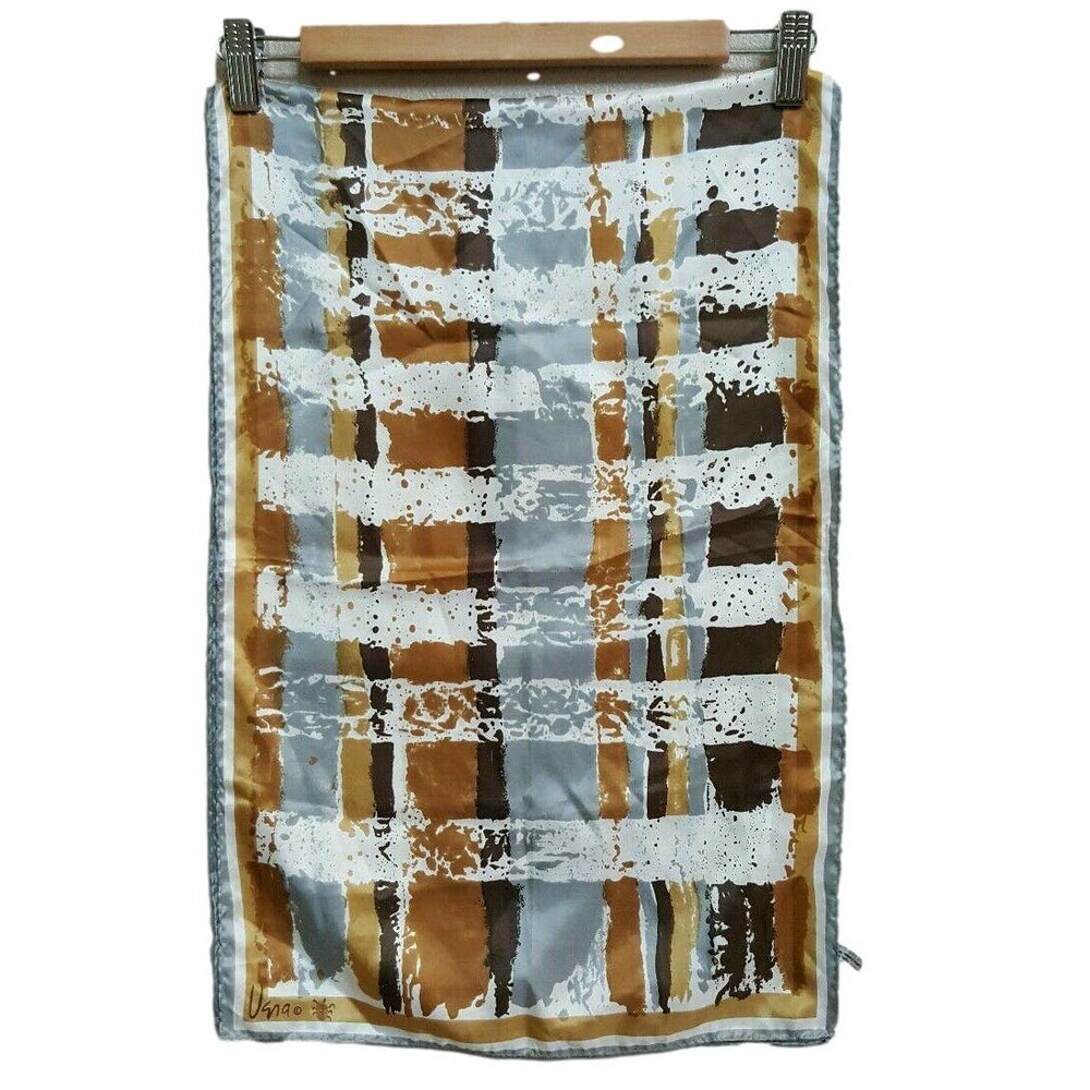 SCARVES BY VERA Vera Neumann Neck Scarf